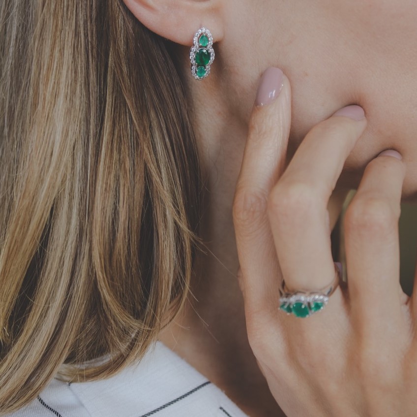 Кольцо с нефритом Афродита Женские Кольца Halo N.3